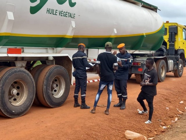 DABOU : 05 CONDUCTEURS DE CAMIONS TRANSPORTANT DES MARCHANDISES DANGEREUSES SENSIBILISES