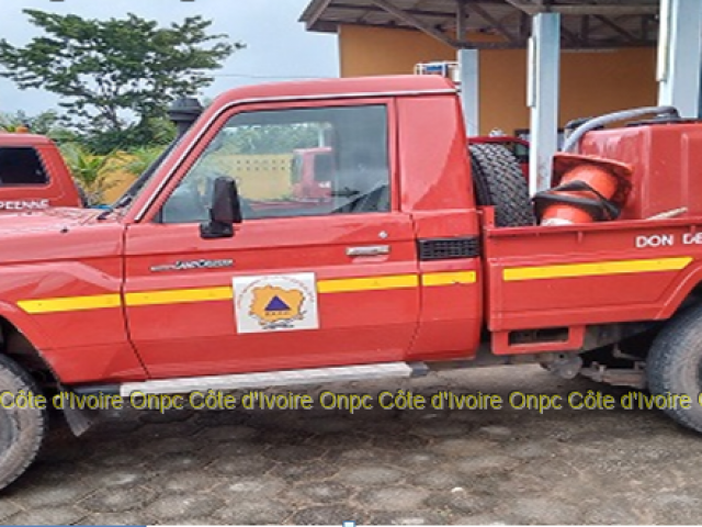 SENSIBILISATION INCENDIE : LES POMPIERS CIVILS DU SUD-COMOE ET DE LA MARAHOUE SUR LE TERRAIN