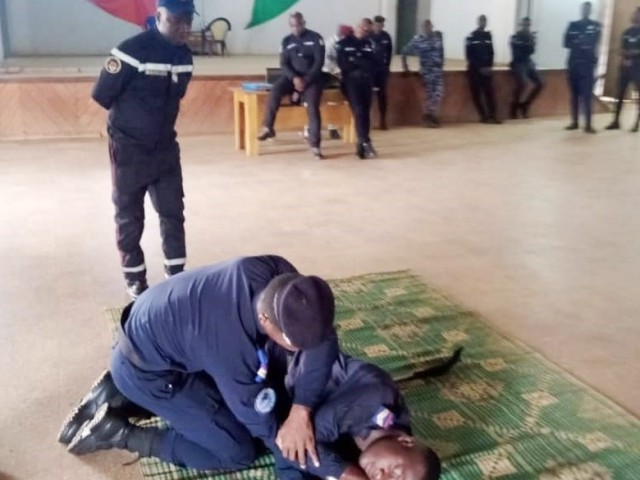 SECOURISME : UNE SOIXANTAINE DE GENDARMES INSTRUITS AUX GESTES DE PREMIERS SECOURS A DIVO ET BONGOUANOU