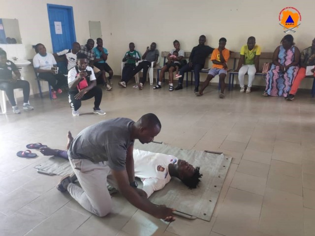 AGBOVILLE : LE PERSONNEL DE LA DIRECTION REGIONALE DES SPORTS SENSIBILISE AUX GESTES DE PREMIERS SECOURS  