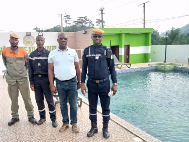 PERIODE DE FETE : LES POMPIERS CIVILS DU TONKPI VISITENT DES ETABLISSEMENTS AVEC PISCINE DE LA VILLE DE MAN
