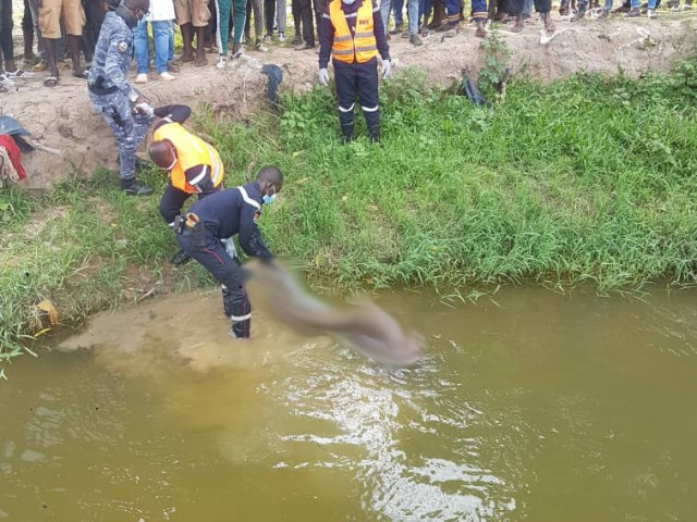 FERKESSEDOUGOU : UN CORPS SANS VIE EXTRAIT D’UN BAS-FOND ET UNE ELEVE EN DIFFICULTE RESPIRATIORE PRISE EN CHARGE PAR LES POMPIERS CIVILS