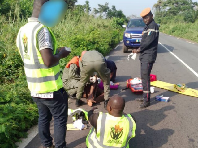UNE VINGTAINE DE PASSAGERS ECHAPPENT A UNE FIN ATROCE DANS UN VEHICULE EN FEU A TOUMODI