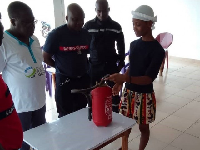 BONGOUANOU / SECURITE INCENDIE : LE PERSONNEL D’UN HOTEL RECOIT LES POMPIERS CIVILS POUR UNE SENSIBILISATION