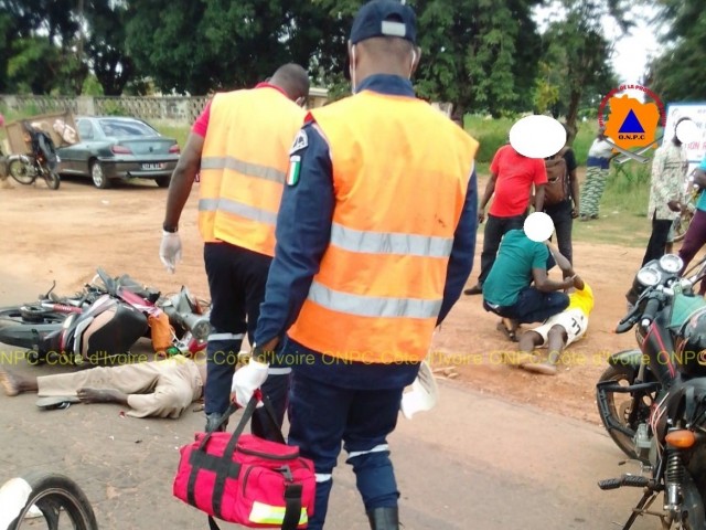LES POMPIERS CIVILS DU GOH ET DU WORODOUGOU INTERVIENNENT SUR DEUX COLLISIONS