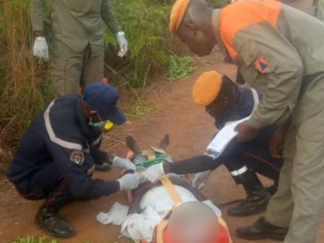 BOUNDIALI : LES POMPIERS CIVILS DE LA BAGOUE INTERVIENNENT POUR UNE SORTIE DE ROUTE D’UN MOTOCYCLISTE ET UN FEU DE TRICYCLE