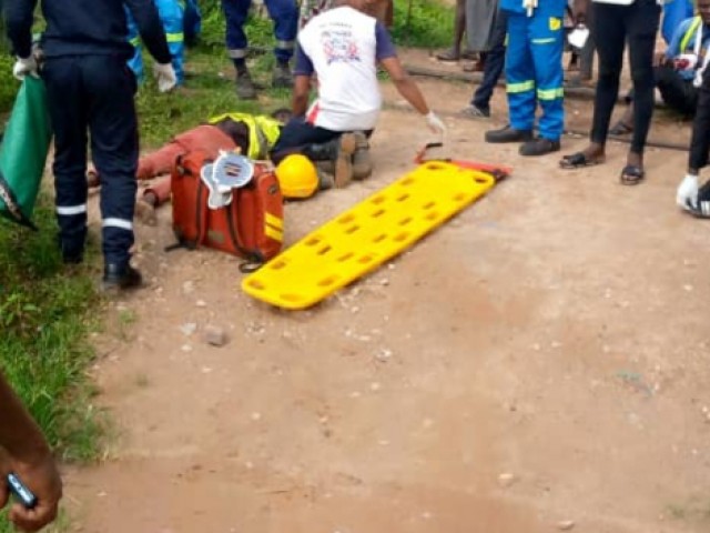 ACCIDENT DE TRAIN : LES POMPIERS CIVILS VOLENT AU SECOURS DE 4 VICTIMES A AGBOVILLE