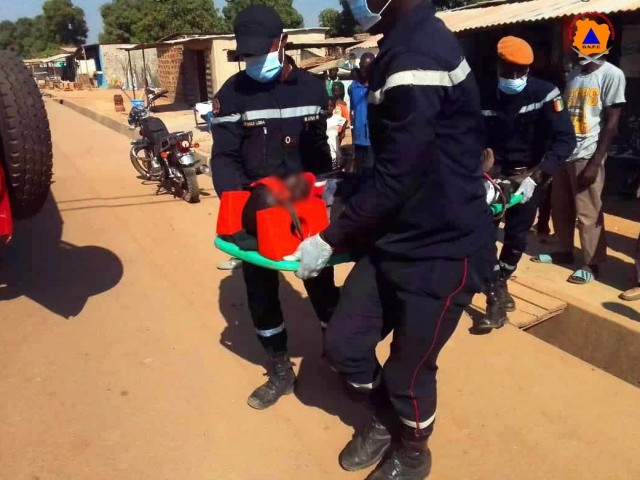 ODIENNE : UNE FEMME EN TRAVAIL ET UN ACCIDENTE SECOURUS PAR LES POMPIERS CIVILS DU KABADOUGOU