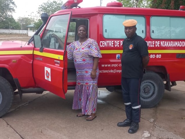 NIAKARA : UN VEHICULE DE SECOURS ET D’ASSISTANCE AUX VICTIMES (VSAV) POUR LES POMPIERS CIVILS