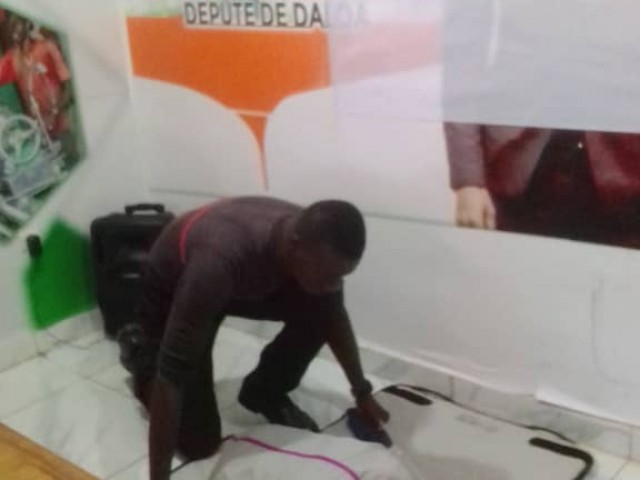 DALOA : LES POMPIERS CIVILS FORMENT UNE VINGTAINE D’EMPLOYES SUR LES GESTES DE PREMIERS SECOURS
