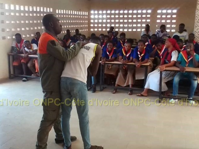 BOUNDIALI : 130 SCOUTS EVANGELIQUES FORMES AUX GESTES DE PREMIERS SECOURS 
