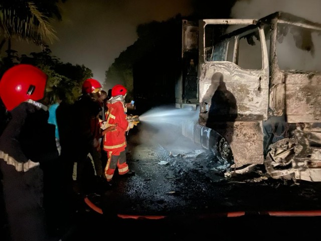 DABOU : UN CONTENEUR D’HEVEA SAUVE DES FLAMMES