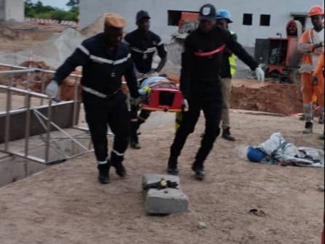 DES VICTIMES DE MALAISES SECOURUES A ABENGOUROU ET KATIOLA PAR LES POMPIERS CIVILS