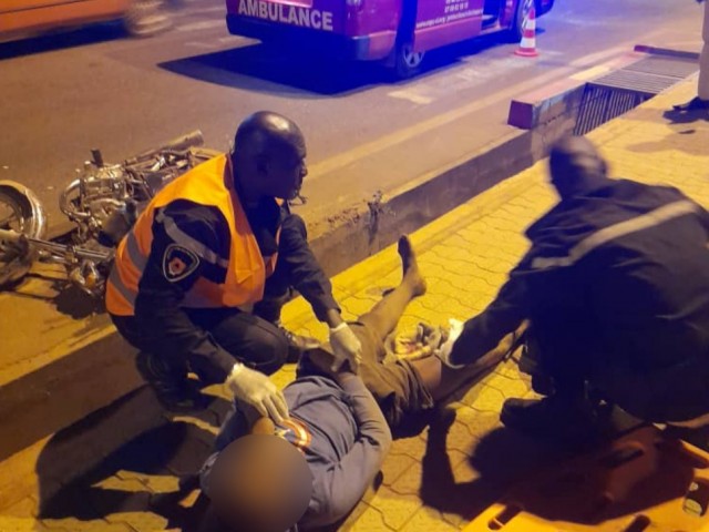 LES POMPIERS CIVILS DU TCHOLOGO PRENNENT EN CHARGE DES ACCIDENTES ET UN CAS DE MALAISE