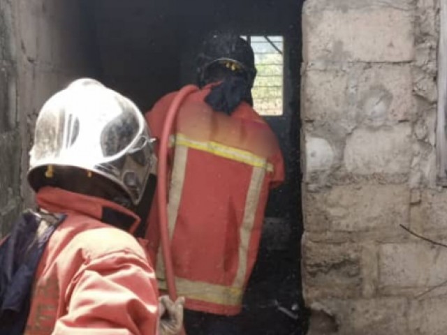 DEUX INCENDIES MAITRISES EN 24 HEURES A BONDOUKOU PAR LES POMPIERS CIVILS