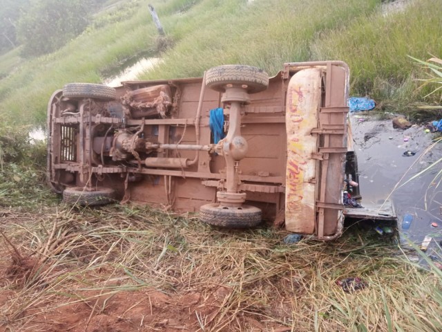 DALOA : BILAN DEFINITIF APRES LA CHUTE D’UN MINICAR DANS LE FLEUVE LALOBO