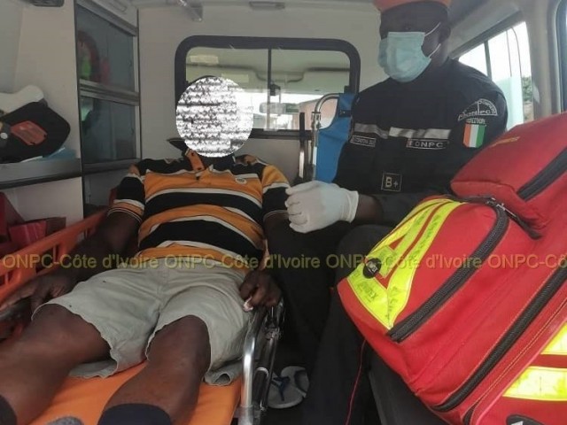 TROIS ASSISTANCES POUR LES POMPIERS CIVILS DE BOUNA