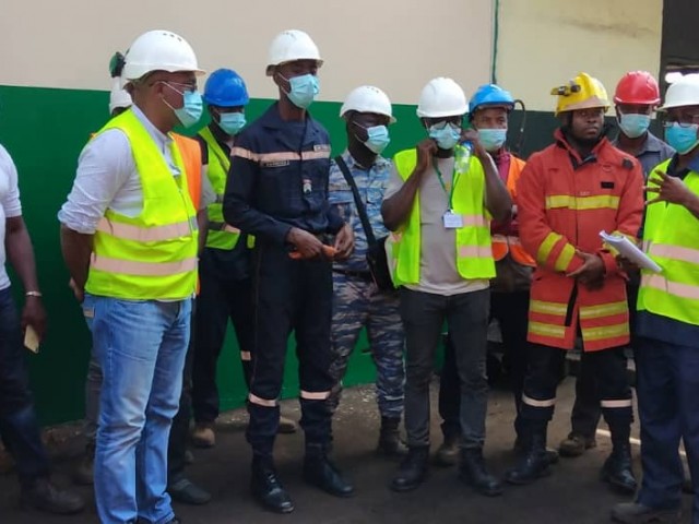 DABOU : LES POMPIERS CIVILS PARTICIPENT A UNE SIMULATION D’INCENDIE DANS UNE USINE