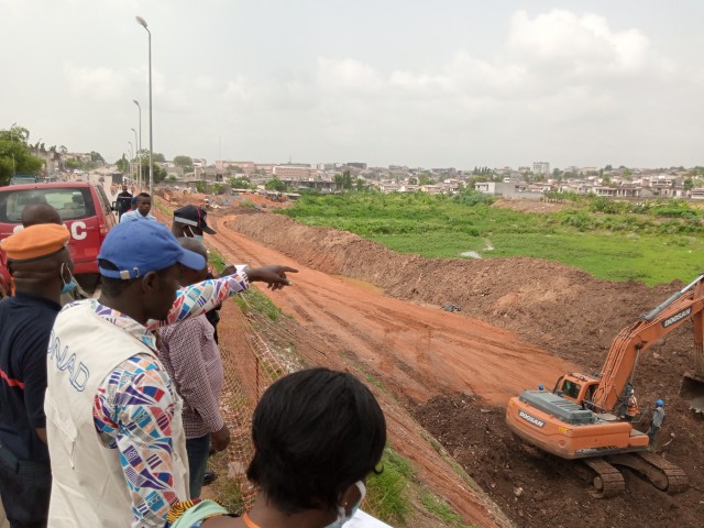 EVALUATION DES RISQUES POTENTIELS D’INONDATION : LES ACTEURS VISITENT LES SITES A RISQUE A COCODY