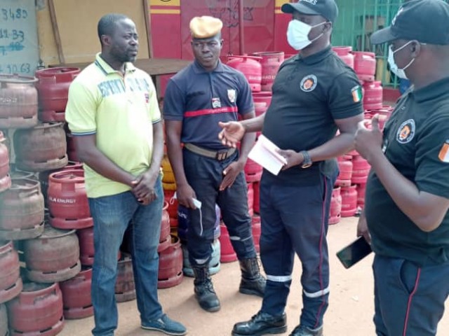 TOUBA : 17 GERANTS DE DEPOTS DE GAZ SENSIBILISES PAR LES POMPIERS CIVILS SUR LA SECURITE INCENDIE