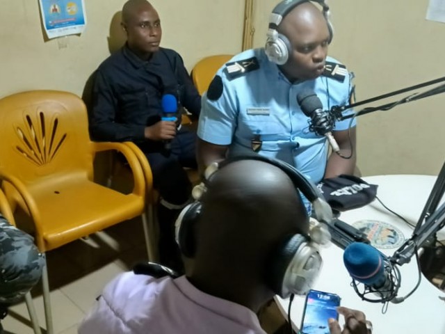 BONDOUKOU : LES POMPIERS CIVILS SENSIBILISENT SUR LES FEUX DE BROUSSE