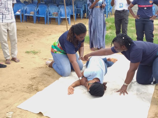 ACCIDENTS DOMESTIQUES : DES MEMBRES DU SERVICE D’ORDRE DE LA QUASI PAROISSE CHRIST ROI DE L’UNIVERS DE M’BADON SENSIBILISES