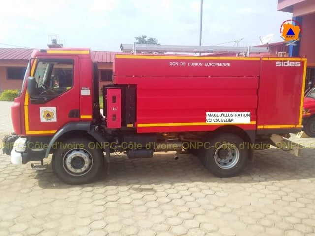 UN FEU DE NICHE ETEINT PAR LES POMPIERS CIVILS AU QUARTIER GREMIAN DE DIVO