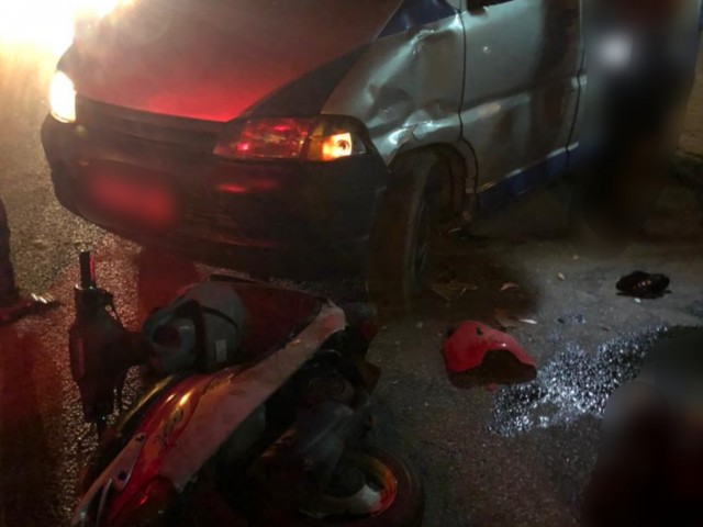 DEUX ENFANTS A MOTO GRIEVEMENT BLESSES DANS UNE COLLISION AVEC UN VEHICULE DE TRANSPORT EN COMMUN A GRAND-BASSAM