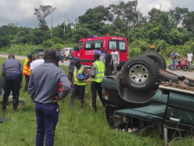 TOUMODI : LA JAMBE D’UN GAMIN ECRASE PAR UN VEHICULE POIDS-LOURD ET UNE SORTIE DE ROUTE FONT 7 VICTIMES
