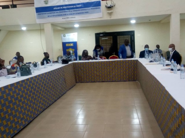 GESTION TRANSFRONTALIERE DES CRISES HUMANITAIRES: LES POMPIERS CIVILS DU KABADOUGOU PRENNENT PART AUX TRAVAUX