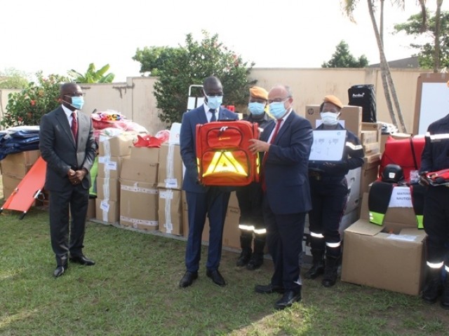 PLUSIEURS MILLIONS DE FCFA DE MATERIELS DE SECOURISME OFFERTS PAR LA FRANCE A LA COTE D’IVOIRE