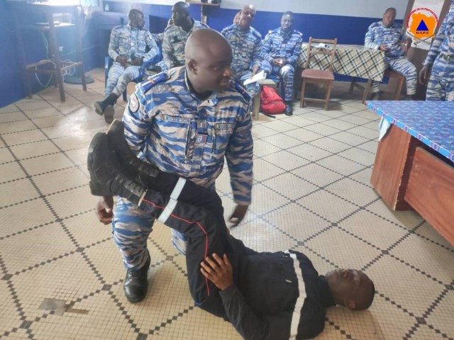 AGBOVILLE : 13 GENDARMES SENSIBILISES AUX GESTES DE PREMIERS SECOURS