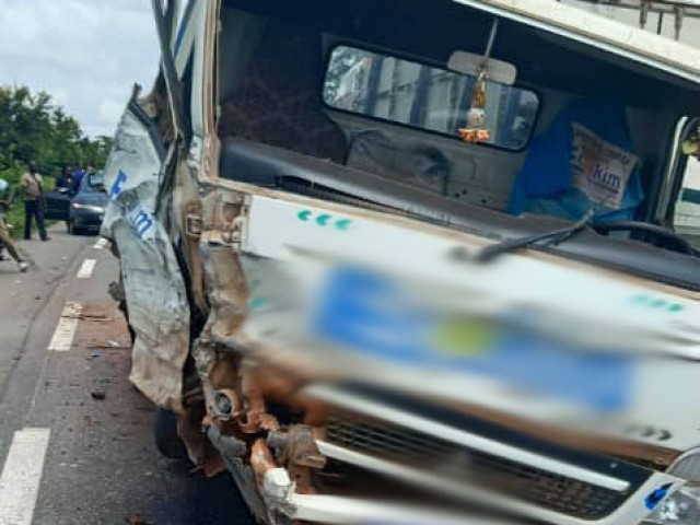DEUX COLLISIONS ENTRE VEHICULES FONT 10 VICTIMES DONT UN ENFANTS D’ENVIRON 2 ANS