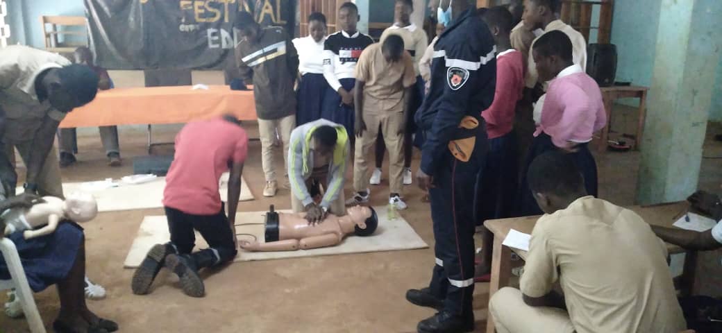 LES POMPIERS CIVILS SENSIBILISENT LES ELEVES DE BONGOUANOU