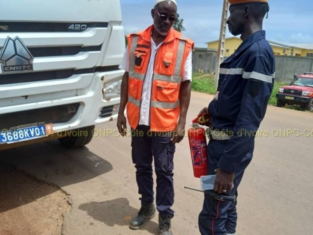 DABOU : LES TRANSPORTEURS SENSIBILISES SUR LE TRANSPORT DE MARCHANDISES DANGEREUSES
