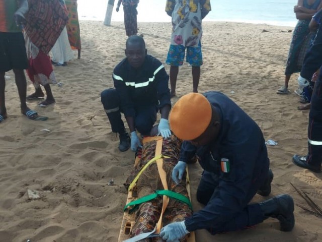 SASSANDRA : DEUX PERSONNES REÇOIVENT L’ASSISTANCE DES POMPIERS CIVILS DU GBOKLE