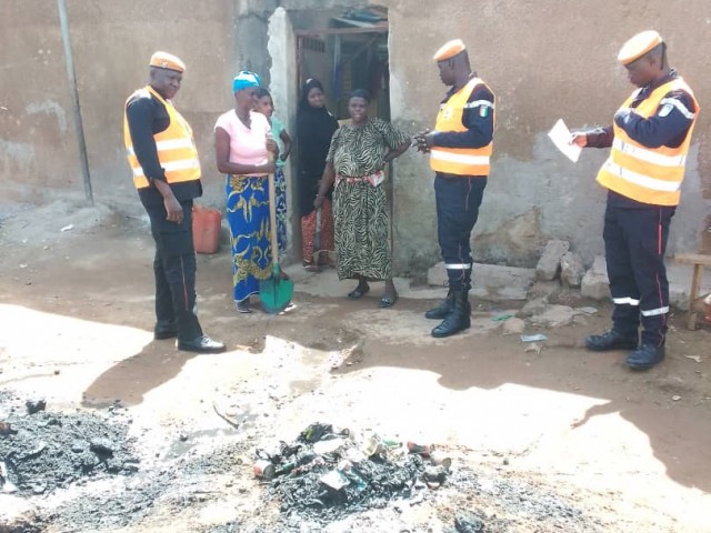AGBOVILLE /RISQUES D’INONDATION : LES POPULATIONS DU QUARTIER MADINAKORANI SENSIBILISEES