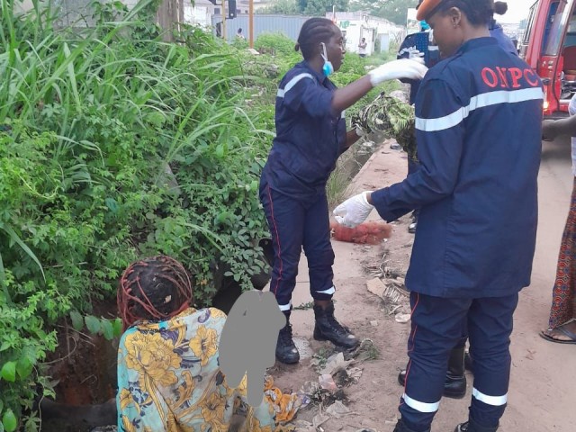 DEUX MALADES PSYCHIQUES SECOURUS PAR LES POMPIERS CIVILS A AGBOVILLE ET BONDOUKOU
