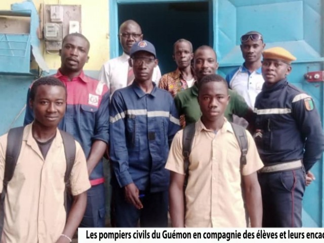 LUTTE CONTRE LES INCENDIES : LES POMPIERS CIVILS SENSIBILISENT LES ELEVES A BANGOLO