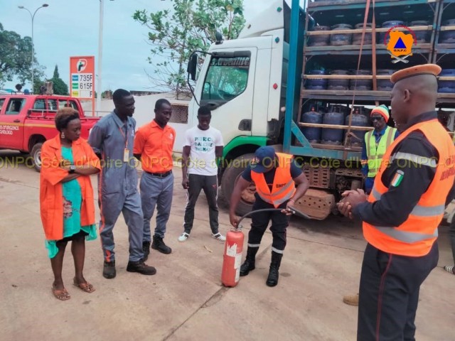 FERKESSEDOUGOU : 5 ETABLISSEMENTS COMMERCIAUX SENSIBILISES SUR LE TRANSPORT DE MARCHANDISES DANGEREUSES (TMD)
