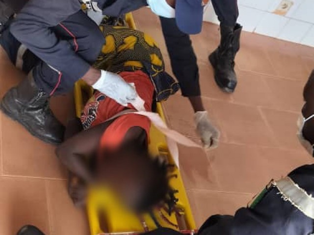 LES POMPIERS AU SECOURS D’UN ADOLESCENT VICTIME D’UNE CHUTE D’UN MANGUIER A FERKE ET D’UNE VICTIME D’ASTHME A DIVO