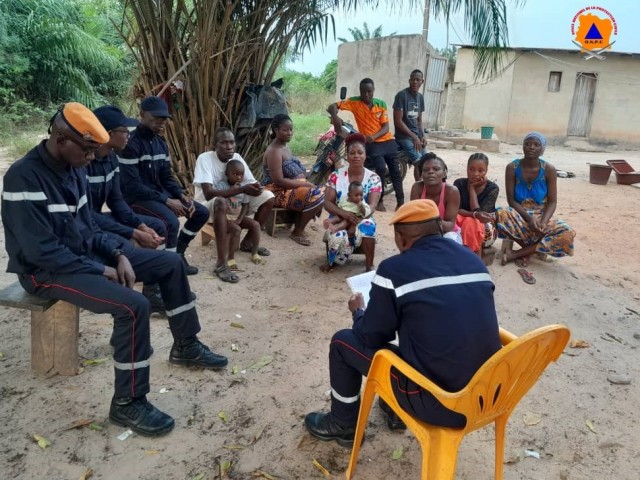 AGBOVILLE : TREIZE MENAGES SENSIBILISES SUR LES EFFETS NEFASTES DES INONDATIONS AU QUARTIER ARTISANAL