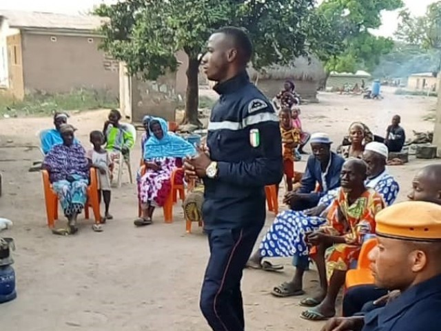 MANKONO : LES POPULATIONS SENSIBILISEES SUR LES FEUX DE BROUSSE
