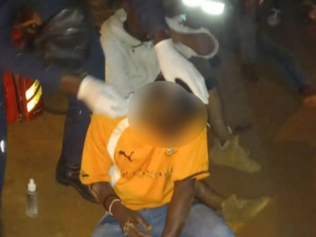 MAN : 03 BLESSES DANS UN ACCROCHAGE ENTRE UN TAXI COMMUNAL ET UNE MOTO