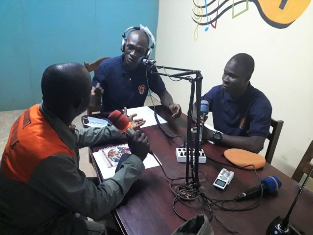 INCIVISME DES POPULATIONS : LES POMPIERS CIVILS DE SAN PEDRO SENSIBILISENT PAR LA RADIO