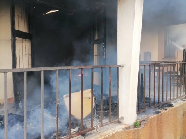 INCENDIE A GAGNOA : 06 PIECES D’UN APPARTEMENT EN PROIE AUX FLAMMES SAUVEES PAR LES POMPIERS CIVILS DU GOH