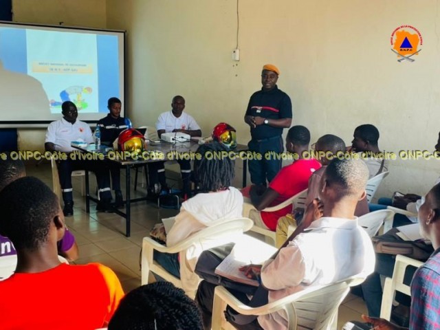 MAN : 35 ETUDIANTS EN FORMATION POUR LE BREVET NATIONAL DE SECOURISME (BNS)  