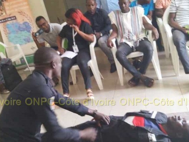 BOUNA : TRENTE MEMBRES DU CONSEIL NATIONAL DES DROITS DE L’HOMME (CNDH) INSTRUITS SUR LES GESTES DE PREMIERS SECOURS  