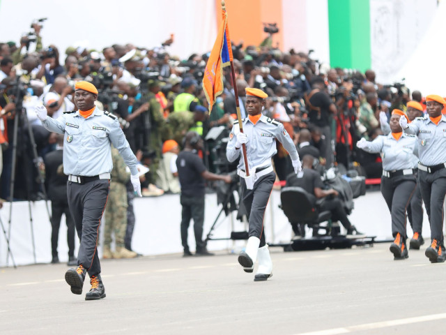 66ème ANNIVERSAIRE DE L’INDÉPENDANCE DE LA CÔTE D’IVOIRE : LES POMPIERS CIVILS PRESENTS AUX FESTIVITES