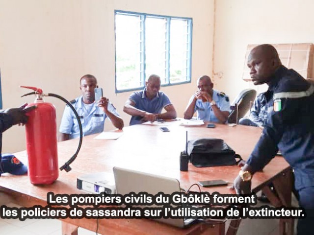 LES TECHNIQUES D’USAGE DE L’EXTINCTEUR APPRISES AUX EAUX ET FORÊTS ET AUX POLICIERS A SASSANDRA